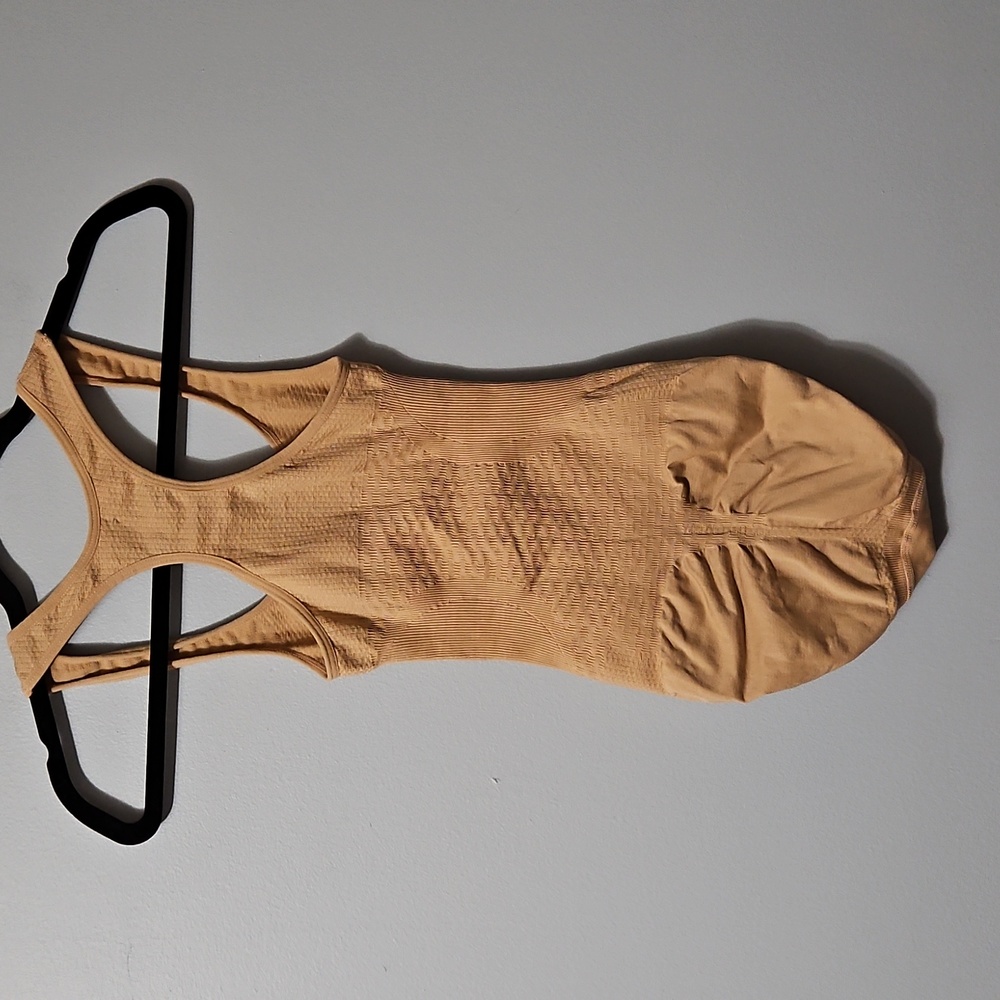 Wunder Wear Tan One Piece Body Suit Shaper Support Fit Size S/M - Picture 2 of 8